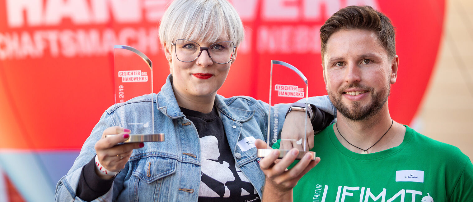 Natalie Rosner (28) aus Worbis und Jan Schlennstedt (35) aus Erfurt sind die "Gesichter des Handwerks 2019". Die beiden setzten sich im Finale beim Tag des Handwerks in Weimar gegen zehn weitere Kandidaten durch.