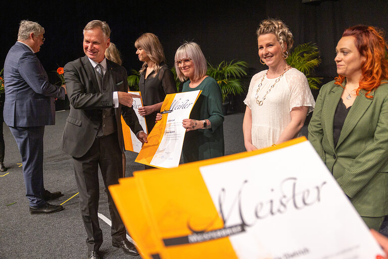 Meisterfeier Handwerkskammer Erfurt auf der Messe Erfurt Schlagwort(e): lth Handwerk HWK Meisterbriefe