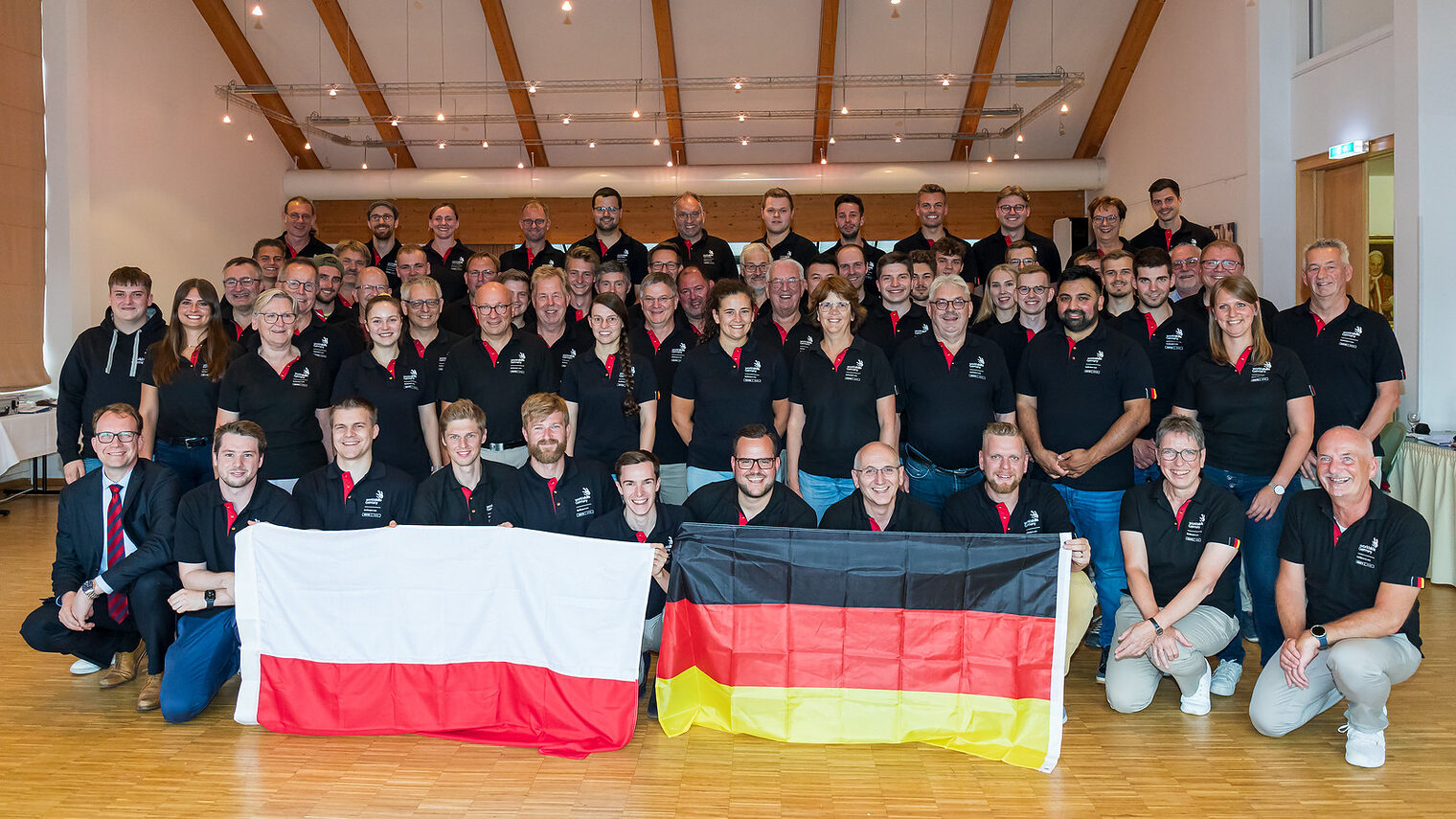 Das Team Germany nutzte sein finales Vorbereitungstreffen in Magdeburg vom 20. bis 22. Juli 2023, um sich mit den über 70 Mannschaftsmitgliedern intensiv auf die bevorstehende Herausforderung vorzubereiten.