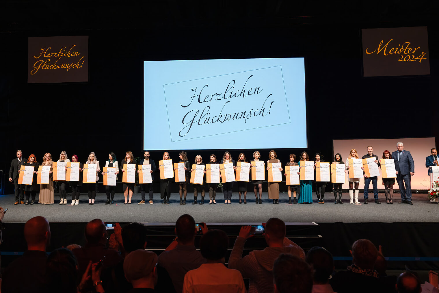 Meisterfeier 2024 der Handwerkskammer Erfurt auf der Messe. Schlagwort(e): lth