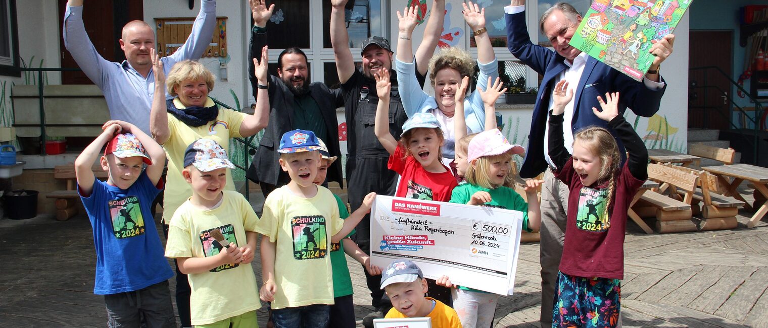 Der evangelische Kindergarten „Regenbogen“ ist der Landessieger des Wettbewerbs „Kleine Hände, große Zukunft“. Er sicherte sich 500 Euro für ein Handwerkerfest.