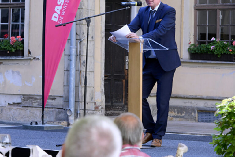 25-jähriges Betriebsjubiläum 2024: Handwerkskammer Erfurt zeichnet Betriebe mit 25-jähriger Geschichte aus. Ein Vierteljahrhundert erstklassige Handwerksarbeit: Herzlichen Glückwunsch zu 25 erfolgreichen Betriebsjahren!