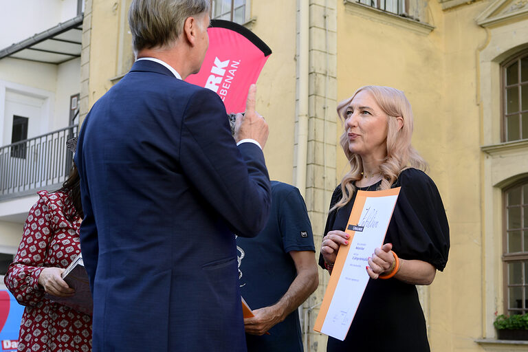 25-jähriges Betriebsjubiläum 2024: Handwerkskammer Erfurt zeichnet Betriebe mit 25-jähriger Geschichte aus. Ein Vierteljahrhundert erstklassige Handwerksarbeit: Herzlichen Glückwunsch zu 25 erfolgreichen Betriebsjahren!