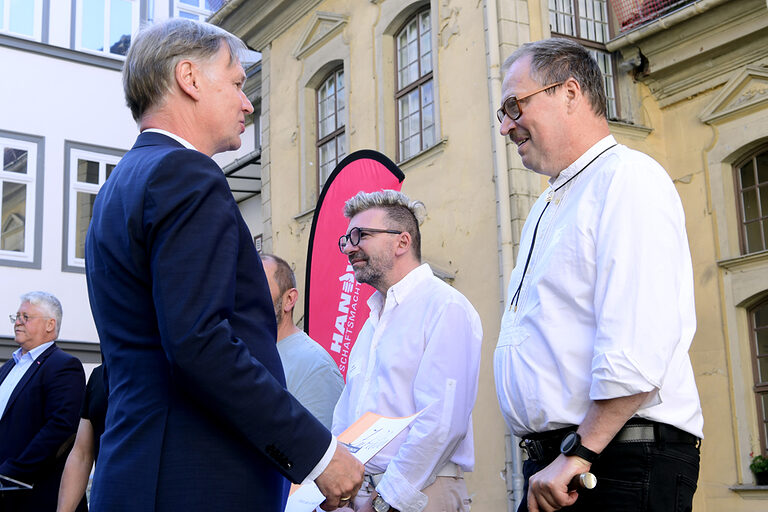 25-jähriges Betriebsjubiläum 2024: Handwerkskammer Erfurt zeichnet Betriebe mit 25-jähriger Geschichte aus. Ein Vierteljahrhundert erstklassige Handwerksarbeit: Herzlichen Glückwunsch zu 25 erfolgreichen Betriebsjahren!