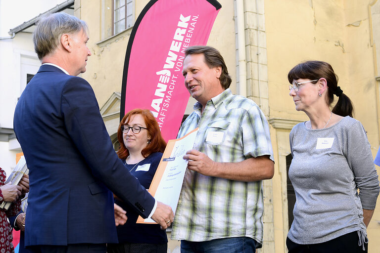 25-jähriges Betriebsjubiläum 2024: Handwerkskammer Erfurt zeichnet Betriebe mit 25-jähriger Geschichte aus. Ein Vierteljahrhundert erstklassige Handwerksarbeit: Herzlichen Glückwunsch zu 25 erfolgreichen Betriebsjahren!