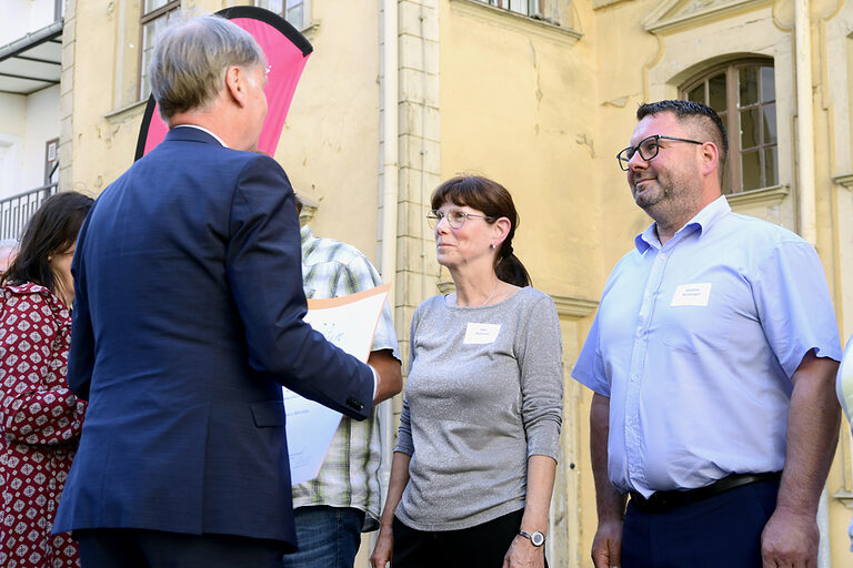 25-jähriges Betriebsjubiläum 2024: Handwerkskammer Erfurt zeichnet Betriebe mit 25-jähriger Geschichte aus. Ein Vierteljahrhundert erstklassige Handwerksarbeit: Herzlichen Glückwunsch zu 25 erfolgreichen Betriebsjahren!