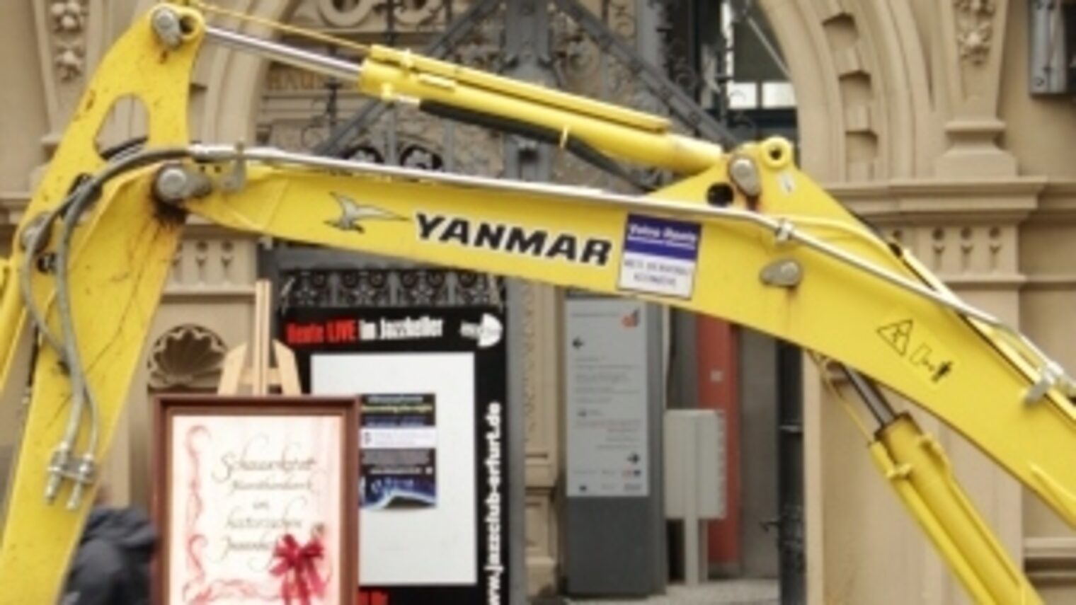 Baumaßnahmen am Eingang der Handwerkskammer 